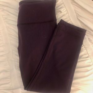 Lululemon cropped purple leggings